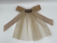 Gold Mesh Hair Doily With Velvet Bow