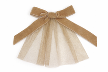 Gold Mesh Hair Doily With Velvet Bow